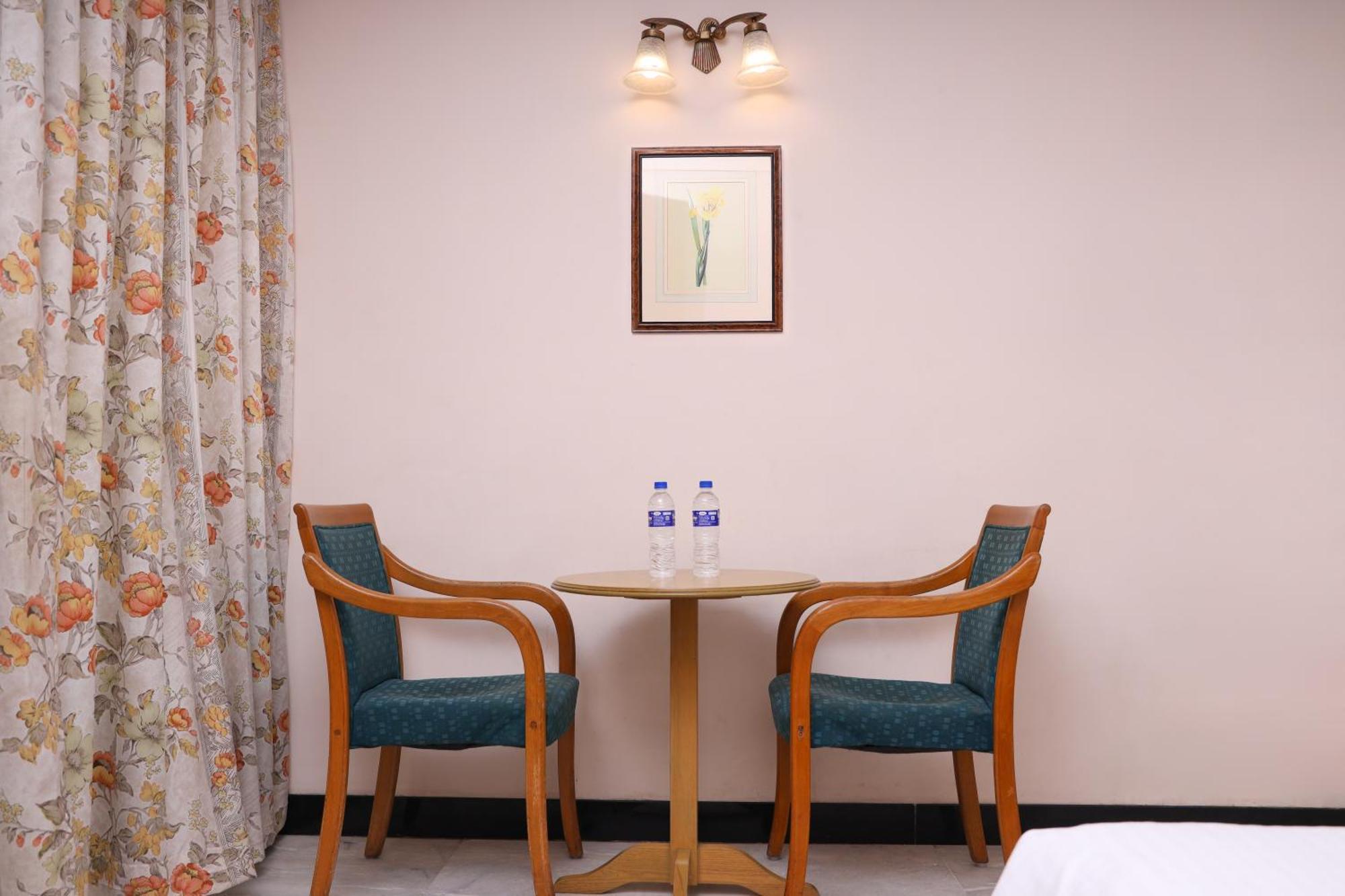 Bell Hotel Sivakāsi エクステリア 写真