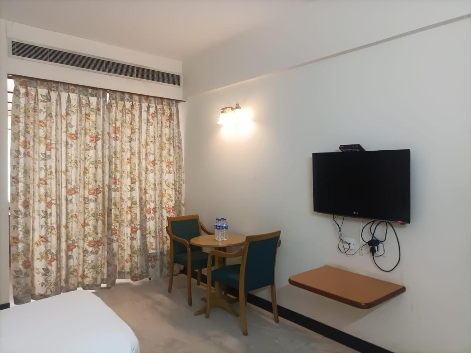 Bell Hotel Sivakāsi エクステリア 写真